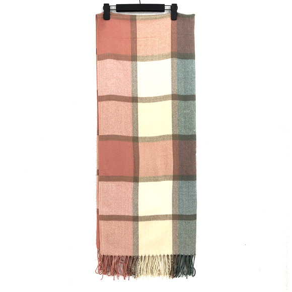 Elegant Plaid Scarf in Pink and Cream - Picture 1 of 4